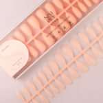PRESS ON NATURAL MEDIUM ALMOND 05