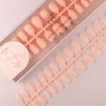 PRESS ON NATURAL SHORT OVAL 05